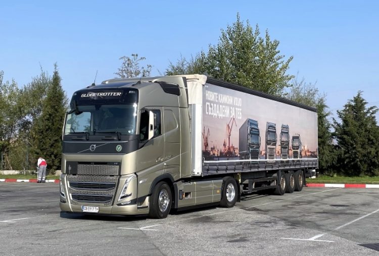Видео - Тест на Volvo FH 460 I-Torque: Сигурност, мощ, ефективност и по-малко СО2