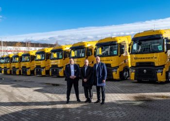 Waberers разширява автопарка си с 50 влекача Renault TC
