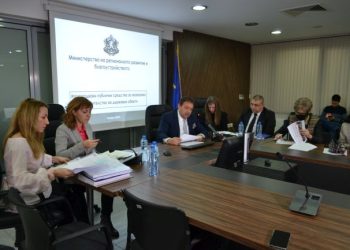 Министър Шишков: Държавата е възложила незаконно строителство за над 1 млрд. лв.