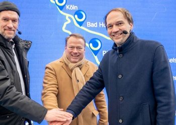 Aral открива първия в Европа коридор за зареждане на е-камиони