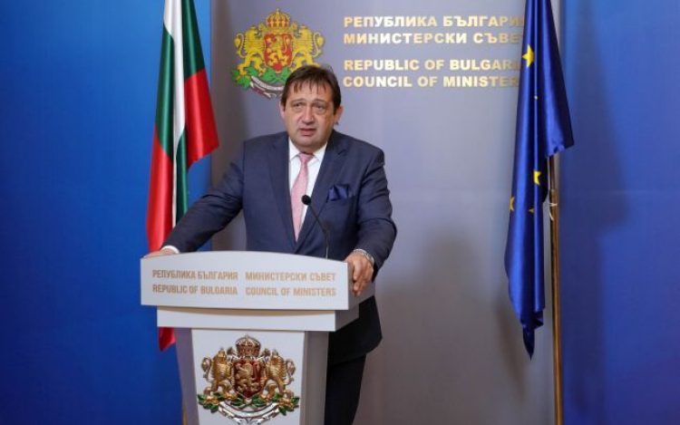 Осигурени са над 776 млн. лв. за поддръжка и изграждане на нови пътища в България