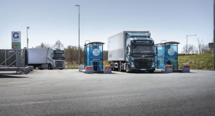 Volvo пуска по-мощни LNG двигатели за FH и FM