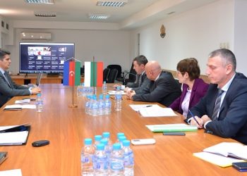България и Азербайджан обсъждат директните транспортни връзки