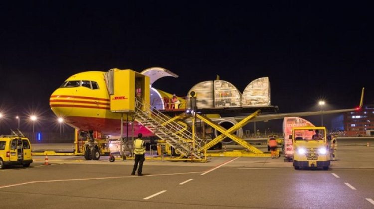 DHL Express с услуга за транспорт с био самолетно гориво