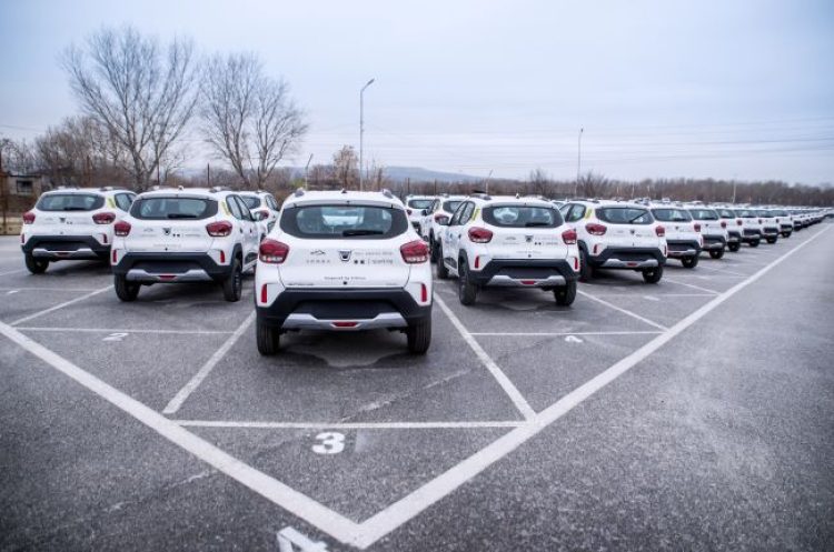 100 автомобила Dacia Spring стават част от мрежата на SPARK