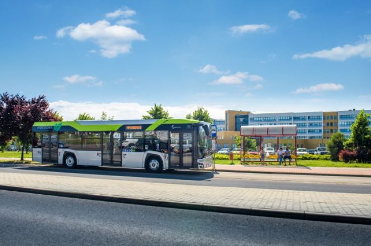 100 хибридни автобуса Solaris за Сардиния