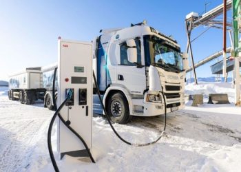 Scania достави 66-тонен електрически камион на норвежка фирма