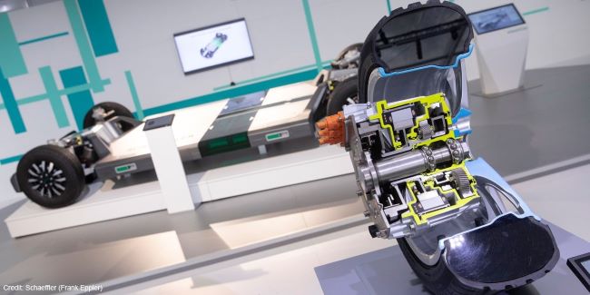 Schaeffler доставя първото е-задвижване в колелата за ванове