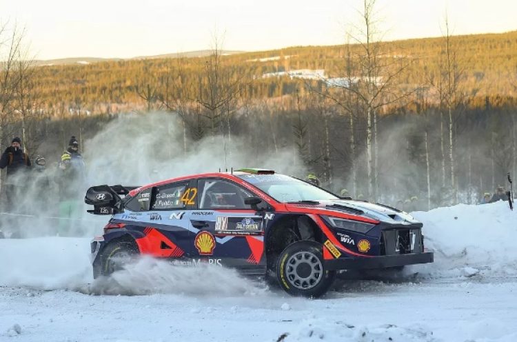 Загина WRC пилотът Крейг Брийн