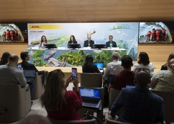 DHL представи във Валенсия бъдещето на устойчивата логистика