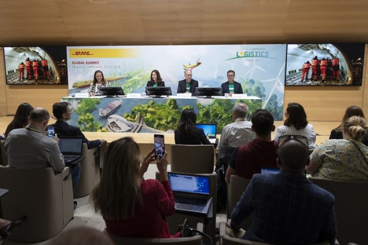 DHL представи във Валенсия бъдещето на устойчивата логистика