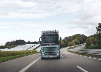 Volvo организира първото състезание по ефективно шофиране на електрически камион