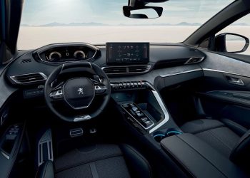 PEUGEOT i-Cockpit навършва 10 години