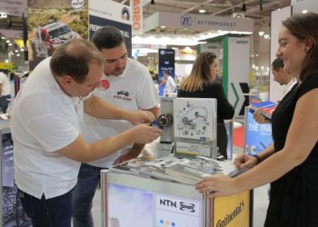 Automotive Career Forum разкрива възможности пред автомобилни и IT специалисти
