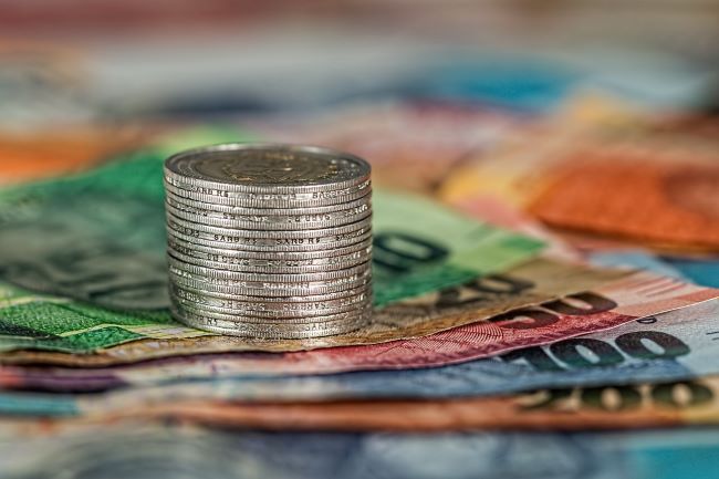 Повишиха прогнозата за БВП до 1,7% за 2023 г.