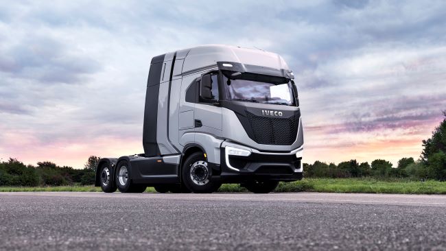 IVECO ще произвежда електрически и водородни камиони под собствения си бранд