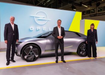 Opel Experimental със световна премиера на IAA Mobility