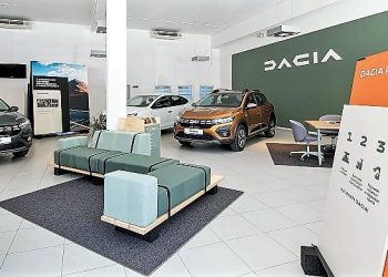 Първи еко смарт шоурум на Dacia в България