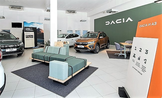 Първи еко смарт шоурум на Dacia в България