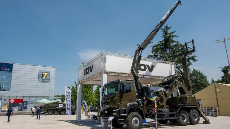 БУЛАВТО България представи специализиран автомобил на изложението ХЕМУС 2024