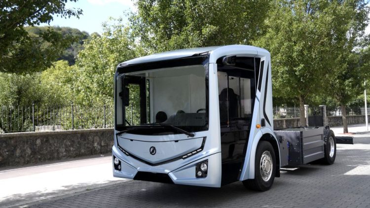 Новото поколение на Irizar ie truck е на Solutrans