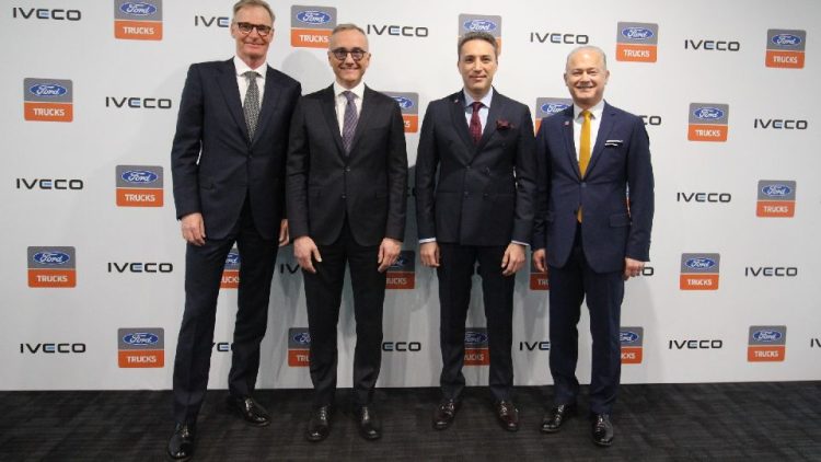 Ford Trucks и IVECO подписаха споразумение за съвместна разработка на нова кабина за тежки камиони 