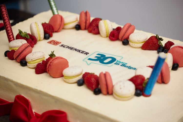 DB Schenker празнува 30 години в България