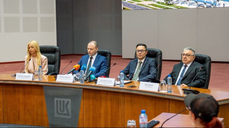Удължен е лицензът за продължаване на дейността на Лукойл в България