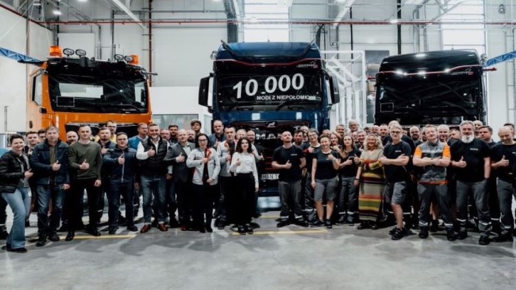 10 000 камиона MAN са модифицирани в Ниепломице