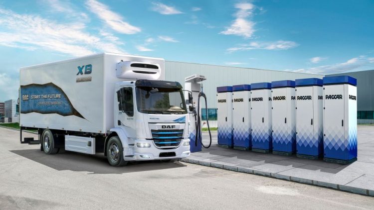 Дилър на DAF получи първата захранваща система от PACCAR Parts