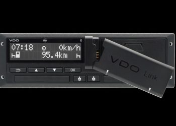 С VDO Link е Plug & Play задължителното сваляне на данни от тахографи е лесно, сигурно и напълно автоматизирано