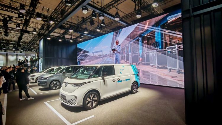 Volkswagen Commercial Vehicles представи Connect Pro в Хановер